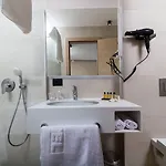 Hotel Boss 4*