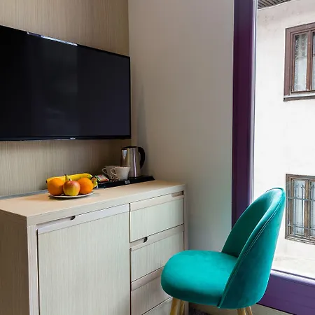 Boss Hotel 4*